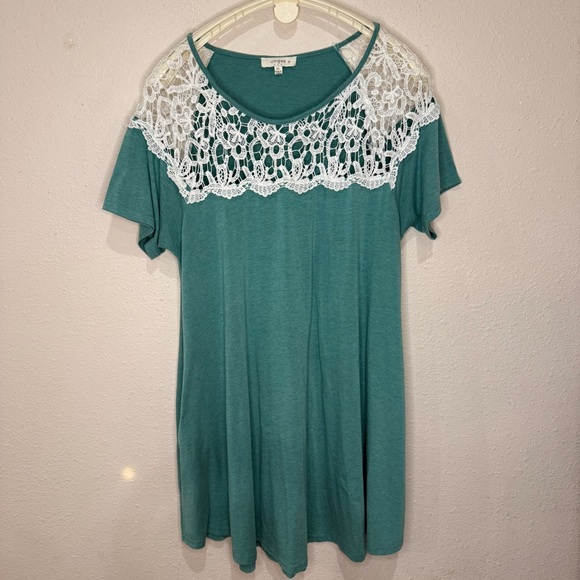Umgee Short Sleeve Dress Lacey Insert Boho Flowy Teal Pockets Women’s Size XL - Picture 1 of 12